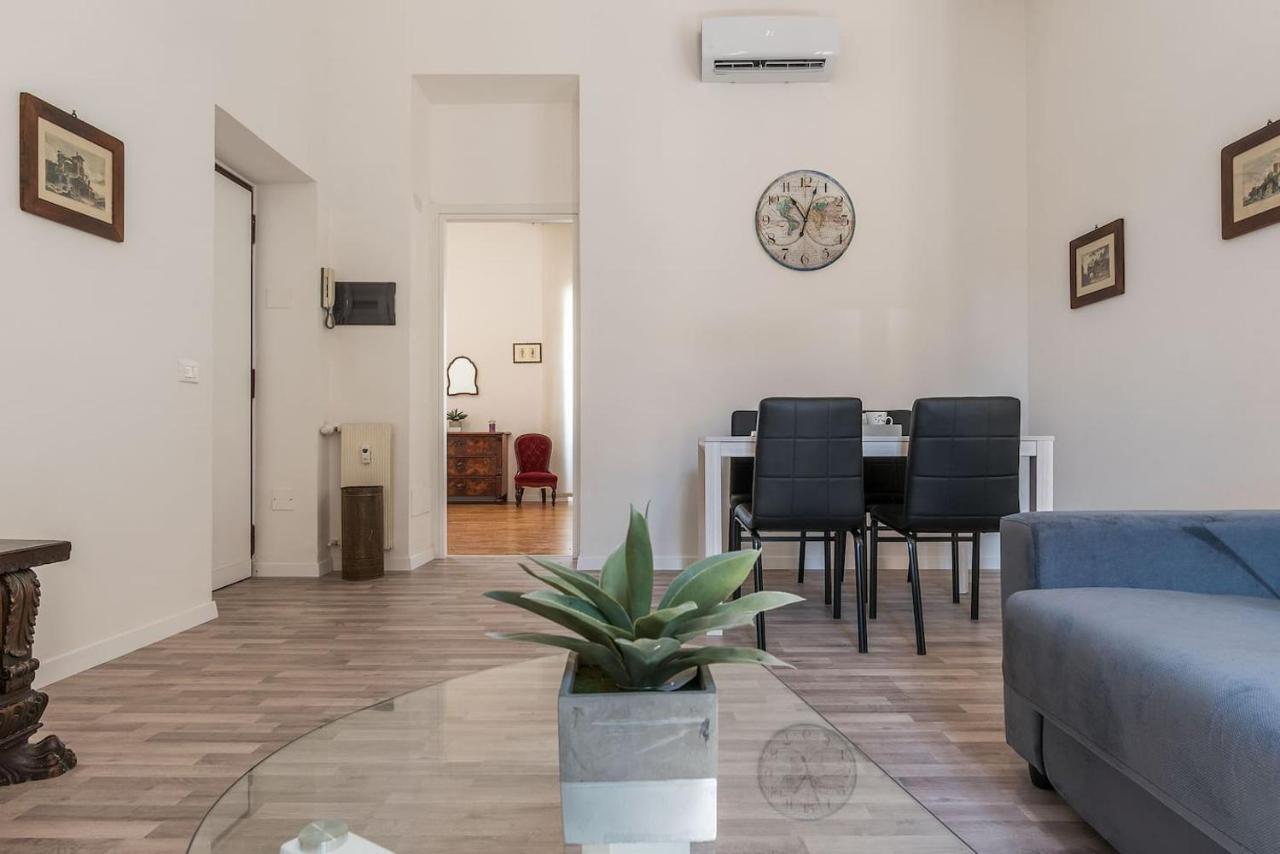 Live Like A Local In Rome'S Exclusive Colle Oppio Διαμέρισμα Εξωτερικό φωτογραφία